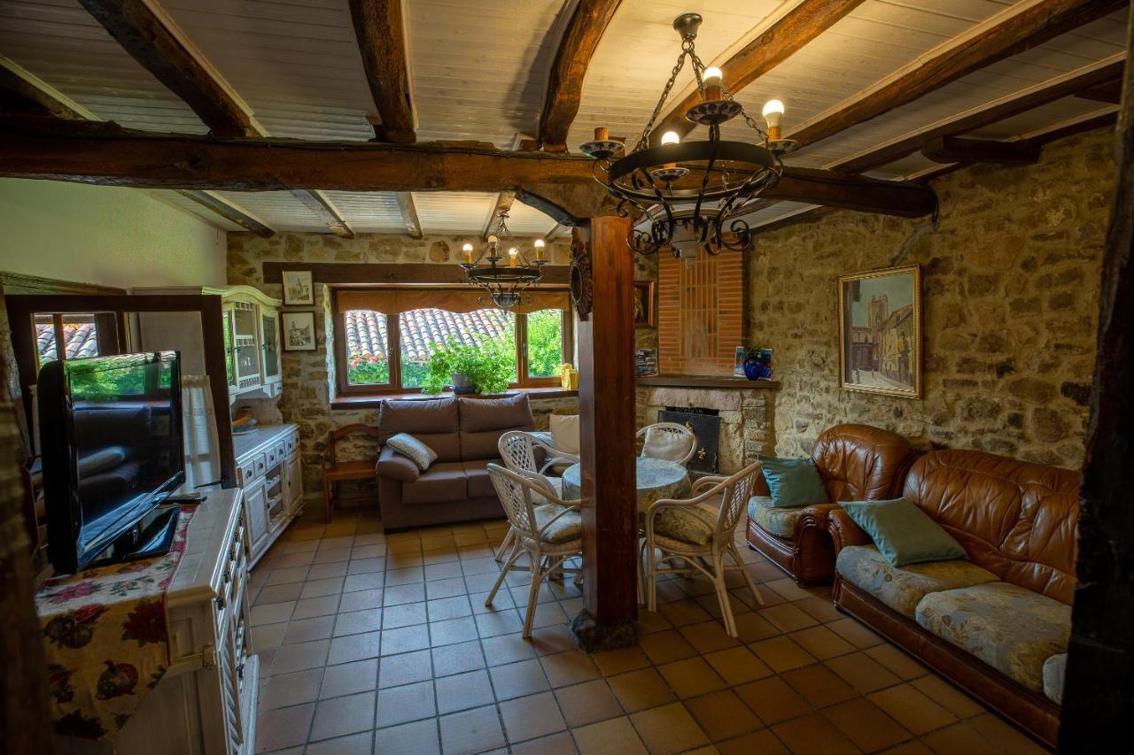 הוילה Rabanal de los Caballeros Casa Tiquio Montana Palentina מראה חיצוני תמונה